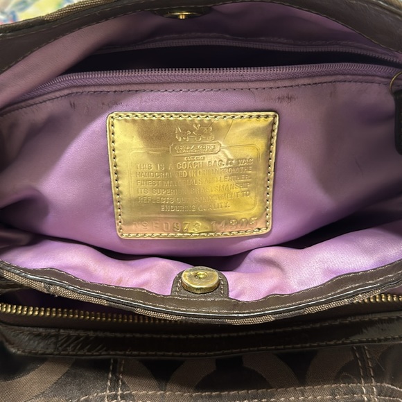 Coach Handbag - Picture 3 of 8